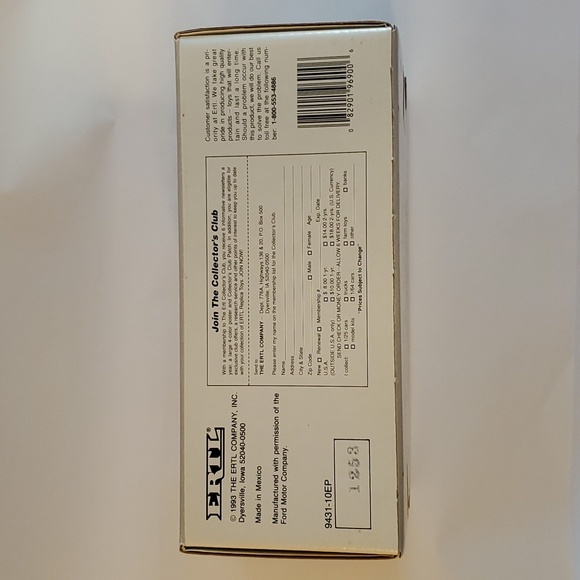 ERTL Ace Hardware 1905 Ford Delivery Car Bank, Die-Cast Metal - Picture 6 of 7